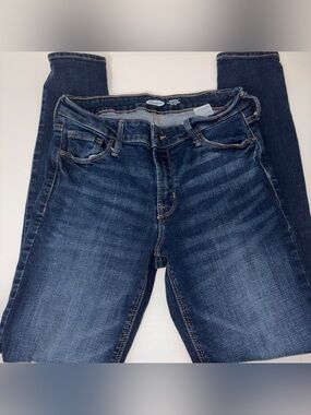Old Navy Women’s Dark Indigo Stretch Skinny Jeans